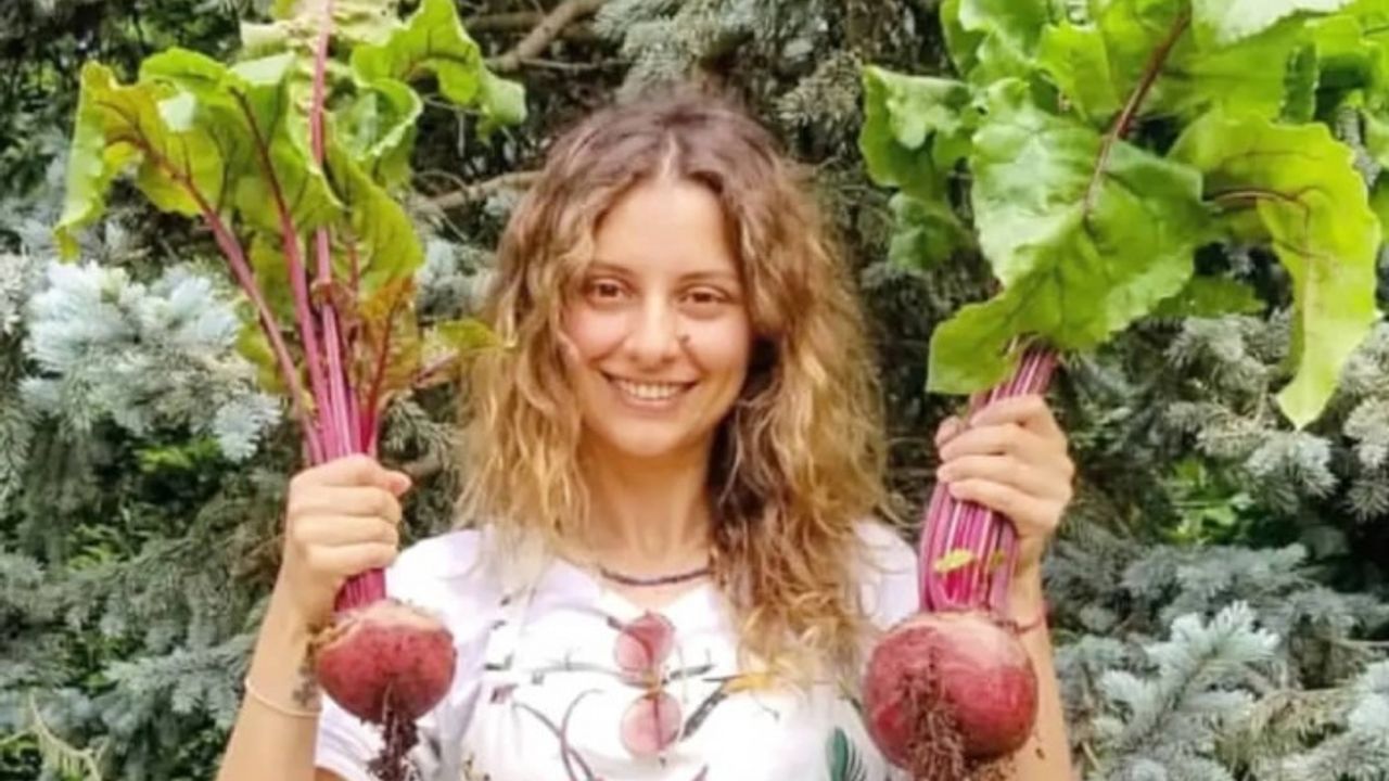 Hepsi Grubu'ndan Eren Bakıcı'da Köy Dedi
