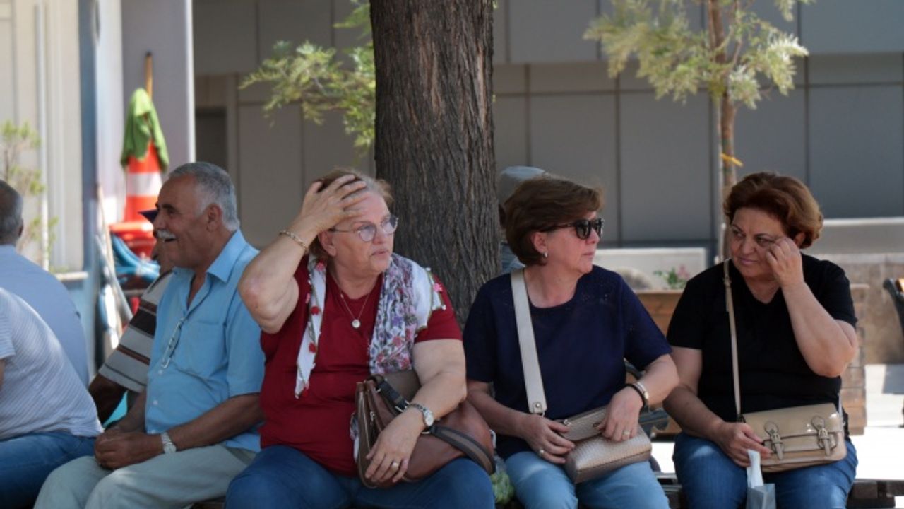 Termometreler Aydın'da 43 Dereceyi Gösterdi
