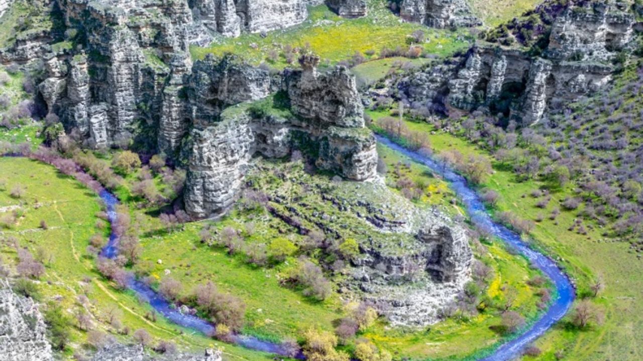 Ulubey Kanyonu'na 'Ters Ev' Yapılacak