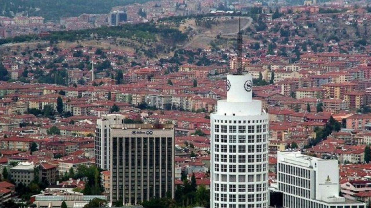 Ankara Yenimahalle'de İcradan Satılık 6 Dönümlük Arsa
