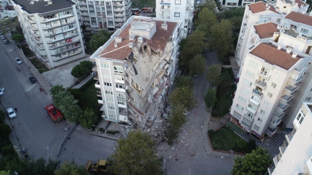 Riskli Evden Oturanlar Ne Yapmalı? Adım Adım Kentsel Dönüşüm Süreci