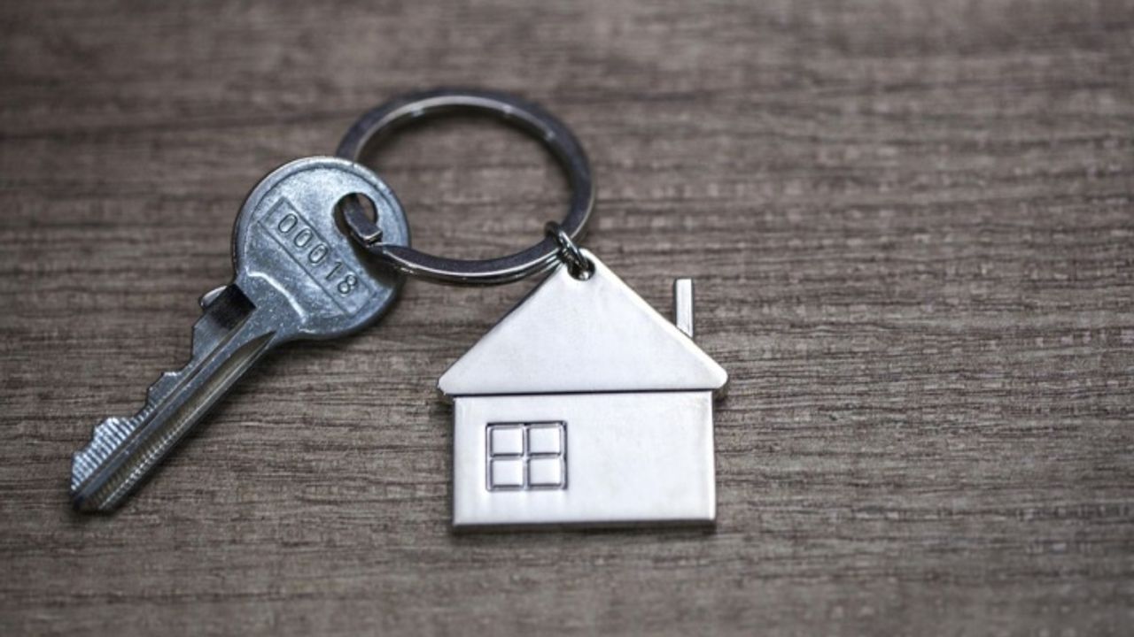 Ev Sahibi Kiracının Eşyalarını Dışarı Atabilir mi?