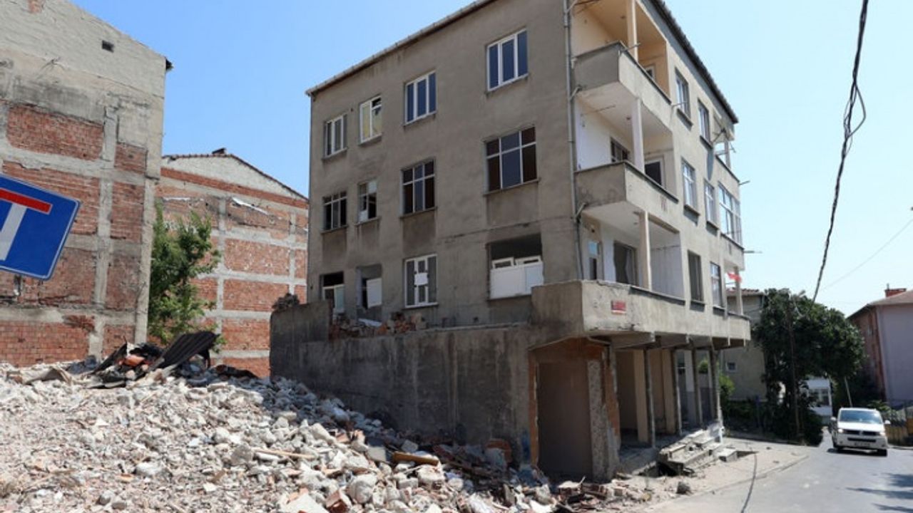 Esenler'de 60 Bin Konut Dönüştürüldü