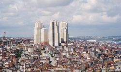 En Fazla Konut Satılan İlçeler: Deprem Bölgeleri Önde!