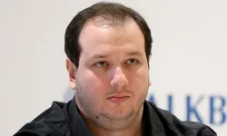 Şahan Gökbakar’ın Kaçak İskelesi Mahkeme Kararıyla Yıkıldı