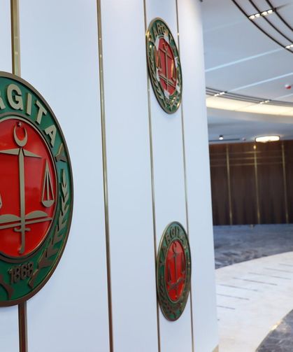 Yargıtay: Ticari İşletme Devredildiğinde Kiracılık Hakkı da Otomatik Devredilir