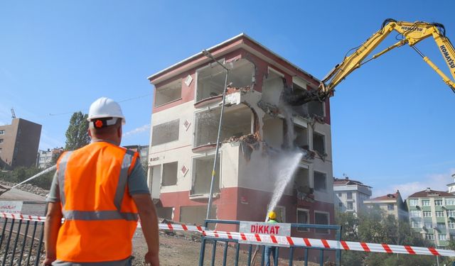 Kentsel Dönüşümde Yeni Dönem: Karar Alma Süreci Hızlanıyor, Engeller Kalkıyor