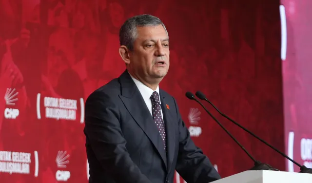 Özgür Özel'den Barınma Krizi Hamlesi: Genç Kiracılar için Yasa Önerisi