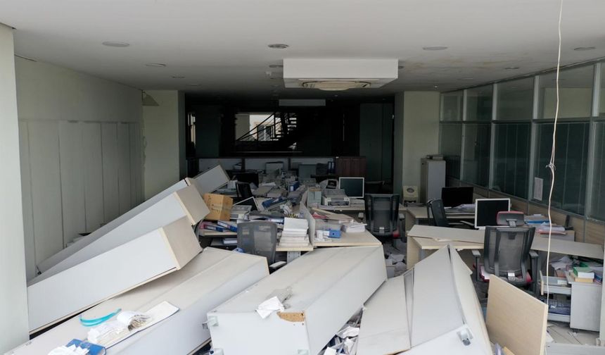 Depremde Devrilen Eşyalar Can Kayıplarına Neden Olabiliyor