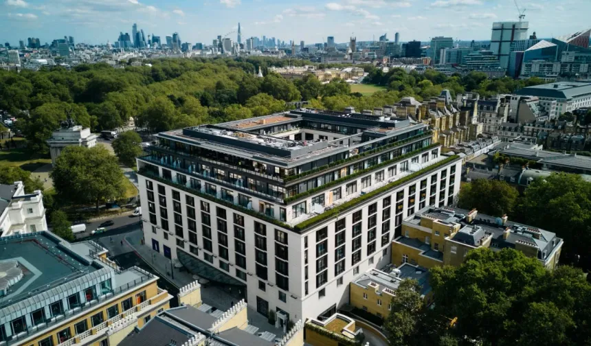 ABD’li Milyarderlerin Yeni Gözdesi: Londra’daki Peninsula Rezidansları